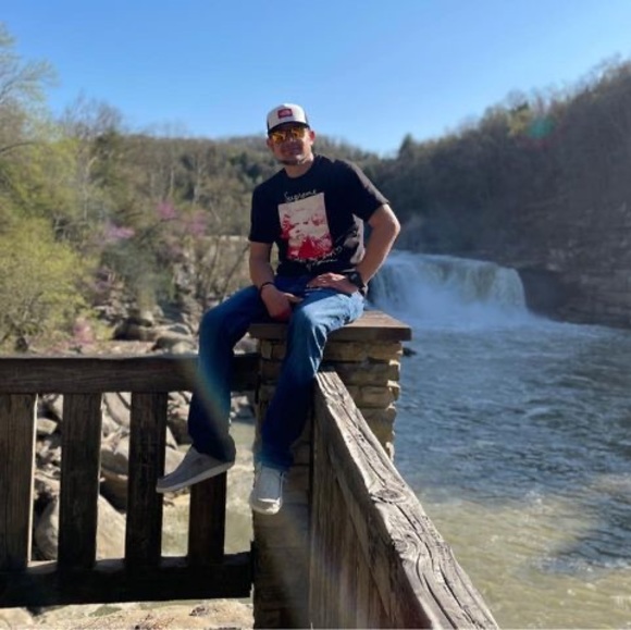 Meet your Posher, Dustin - Picture 1 of 1